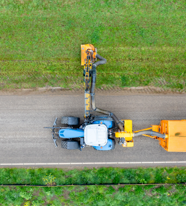 Trekker maait taluut